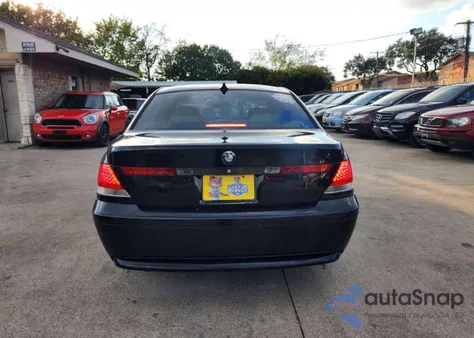 2003 BMW 745 I z USA, uszkodzony, nr VIN WBAGL63483DP66351